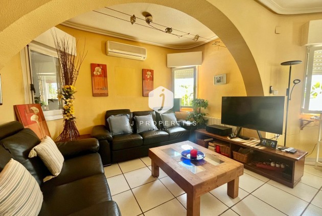 Resale - Villa -
Orihuela Costa - La Florida