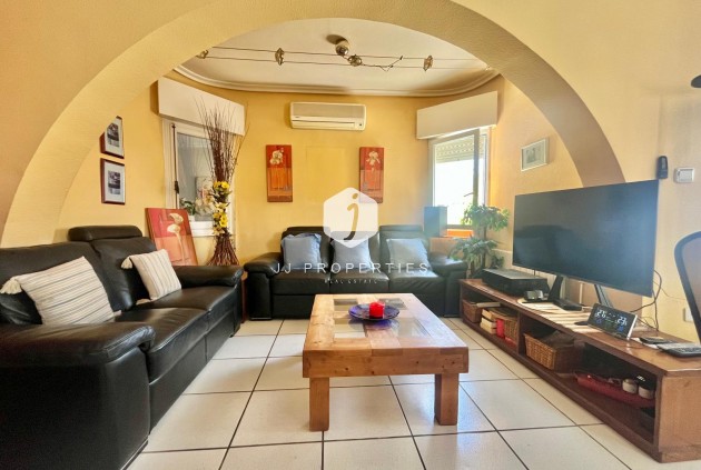 Resale - Villa -
Orihuela Costa - La Florida