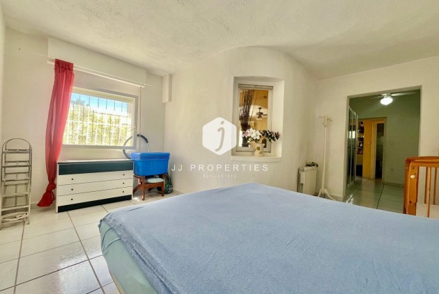 Resale - Villa -
Orihuela Costa - La Florida