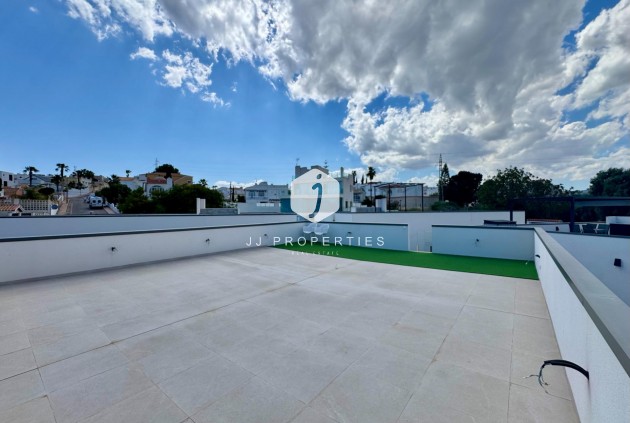 D'occasion - Villa -
San Miguel de Salinas - Blue Lagoon - Galán