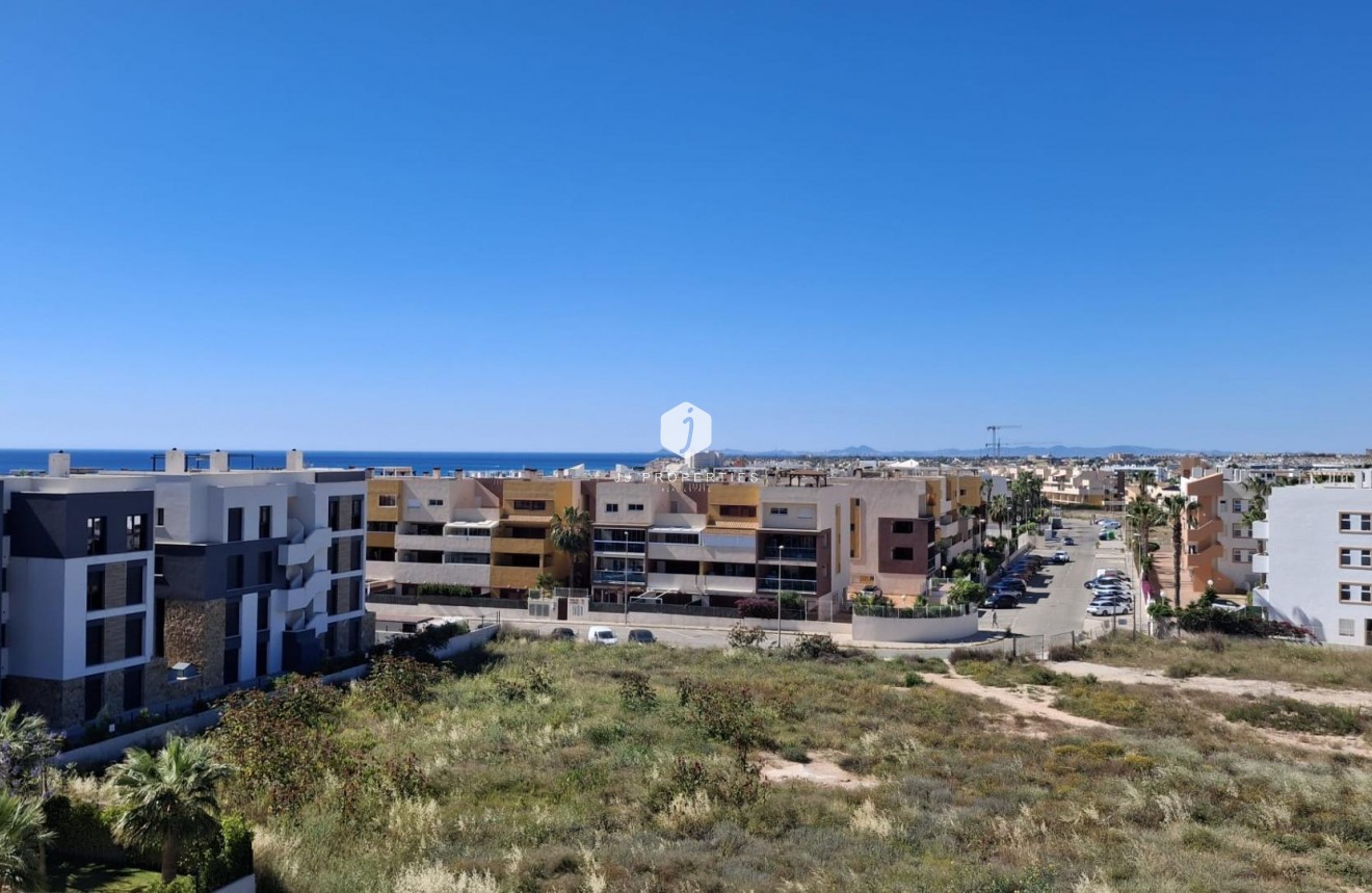 Segunda mano - Ático -
Orihuela Costa - Playa Flamenca
