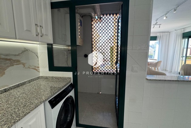 Segunda mano - Apartamento / piso -
Orihuela Costa - Villamartín-las Filipinas