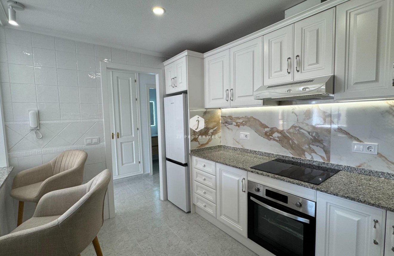 Segunda mano - Apartamento / piso -
Orihuela Costa - Villamartín-las Filipinas