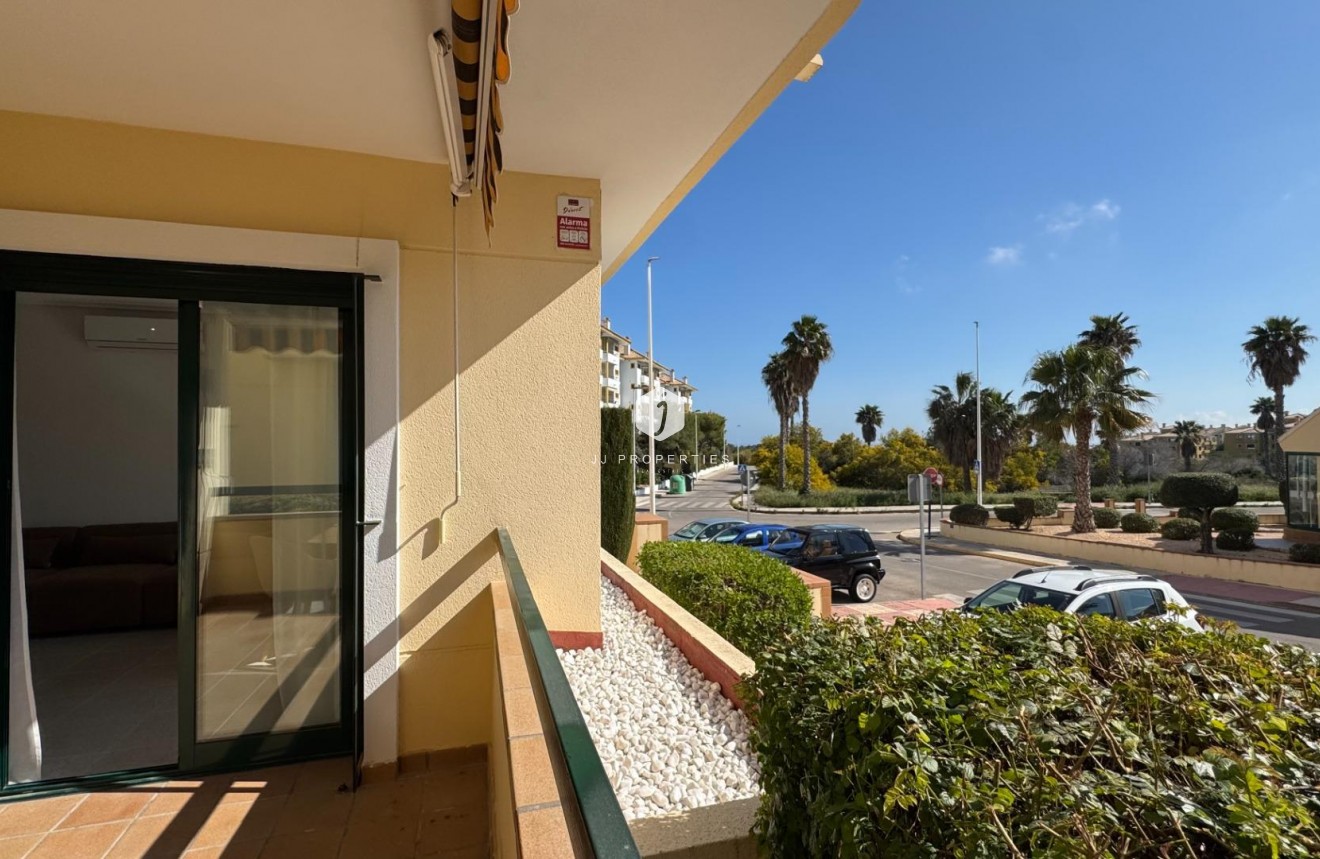 Segunda mano - Apartamento / piso -
Orihuela Costa - Villamartín-las Filipinas