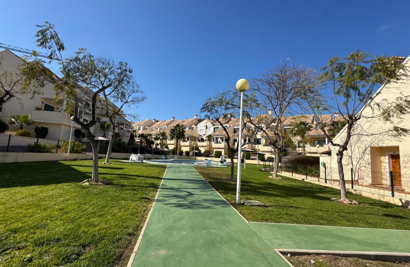 Segunda mano - Apartamento / piso -
Orihuela Costa - Villamartín-las Filipinas