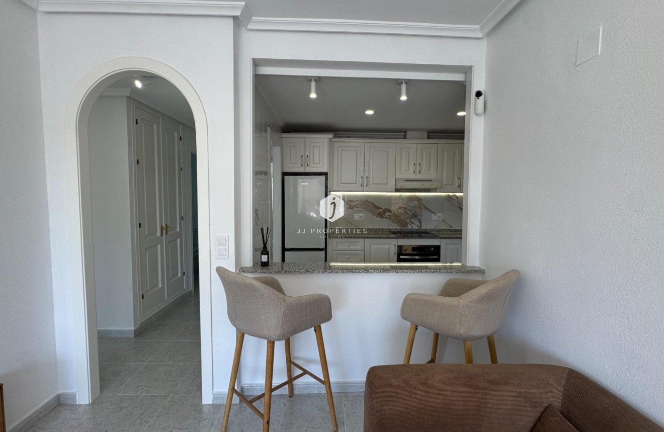 Segunda mano - Apartamento / piso -
Orihuela Costa - Villamartín-las Filipinas