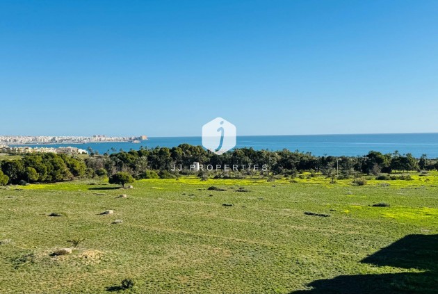 Z drugiej ręki - Daszek -
Torrevieja - Punta prima