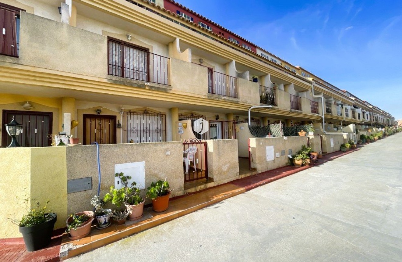 Aus zweiter Hand - Chalet -
Orihuela Costa - Costa Blanca