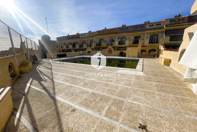 Aus zweiter Hand - Chalet -
Orihuela Costa - Costa Blanca
