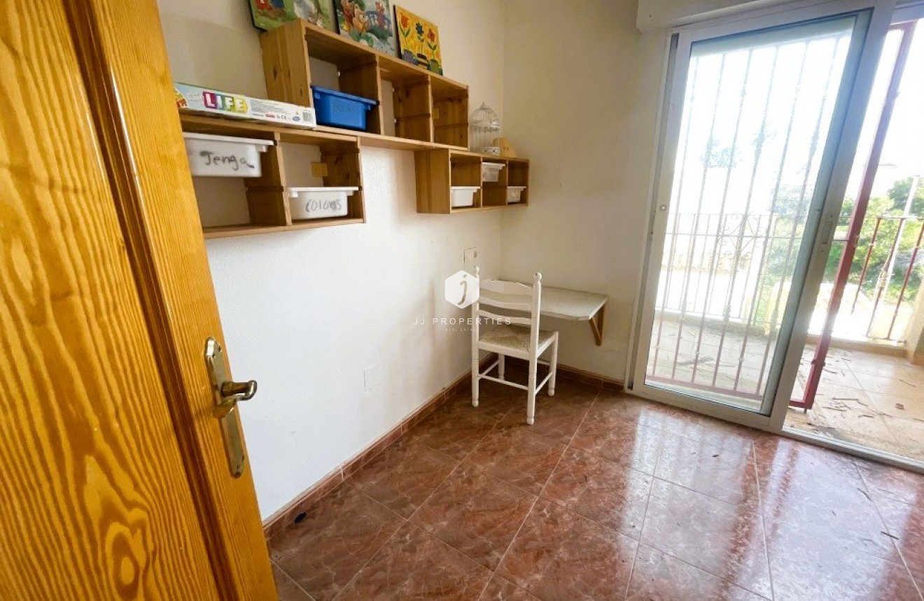 Aus zweiter Hand - Chalet -
Orihuela Costa - Costa Blanca