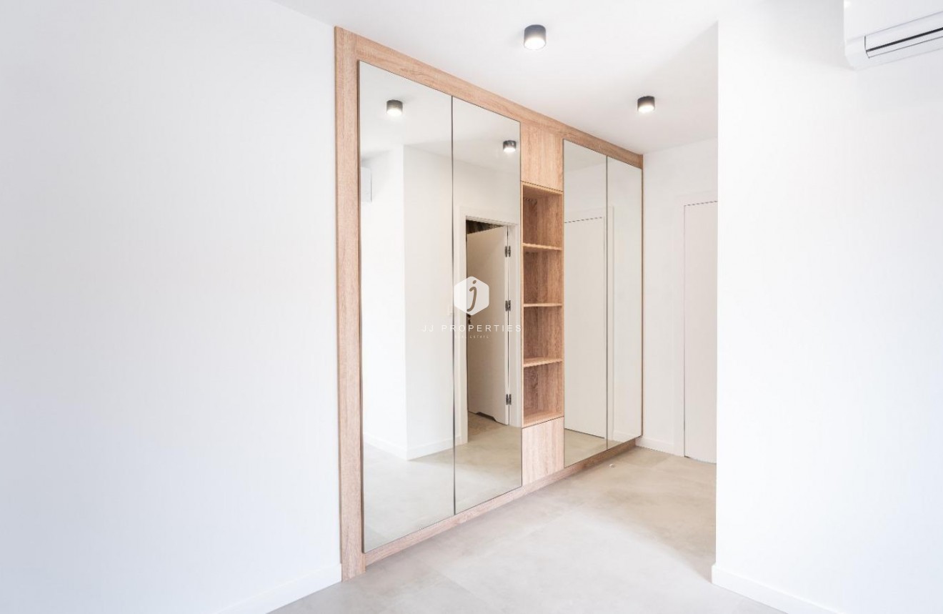 Tweedehands - Villa -
Orihuela Costa - Cabo Roig