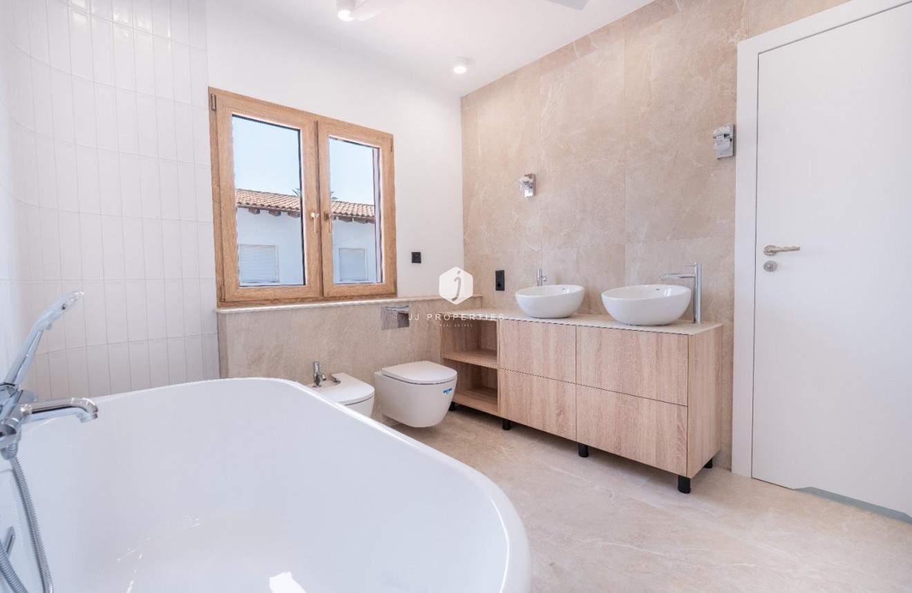 Tweedehands - Villa -
Orihuela Costa - Cabo Roig