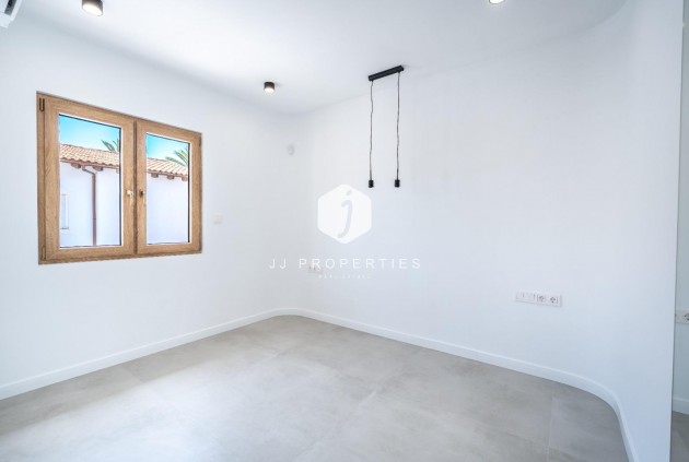 Tweedehands - Villa -
Orihuela Costa - Cabo Roig