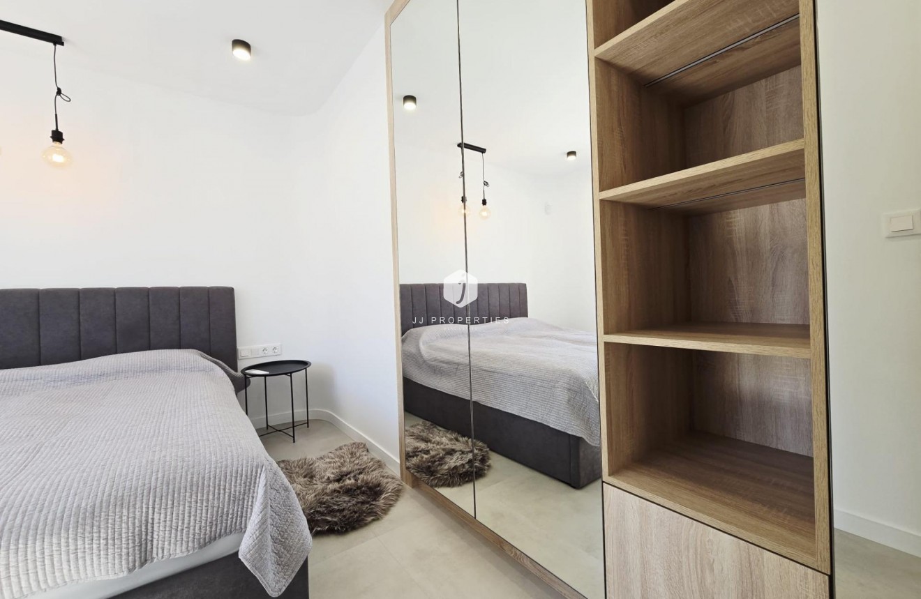 Tweedehands - Villa -
Orihuela Costa - Cabo Roig
