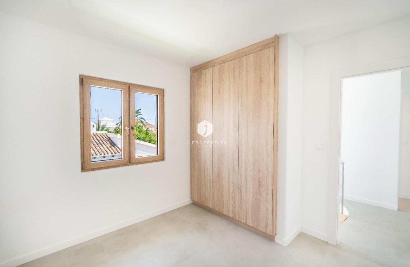 Tweedehands - Villa -
Orihuela Costa - Cabo Roig