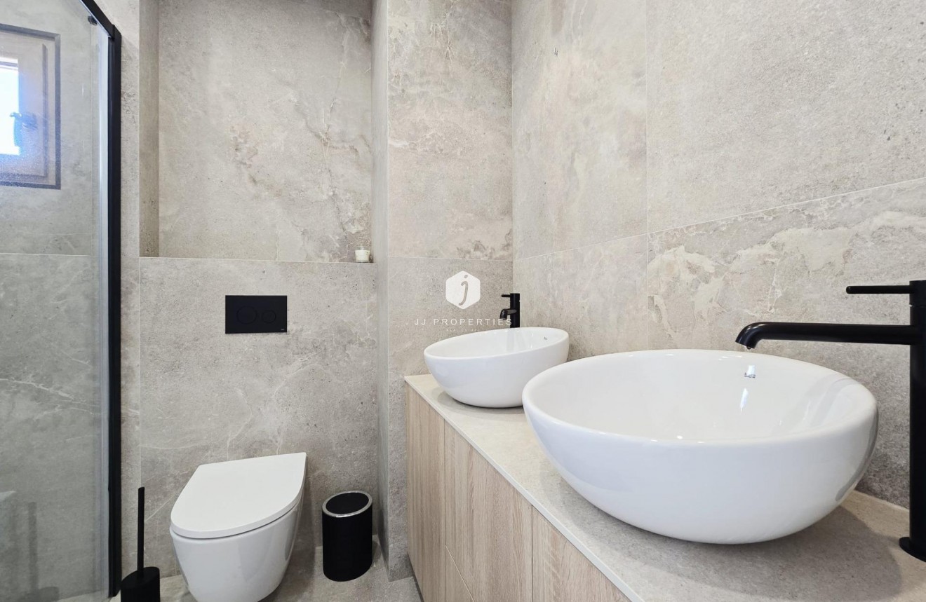 Tweedehands - Villa -
Orihuela Costa - Cabo Roig