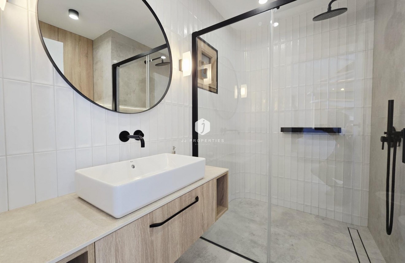 Tweedehands - Villa -
Orihuela Costa - Cabo Roig