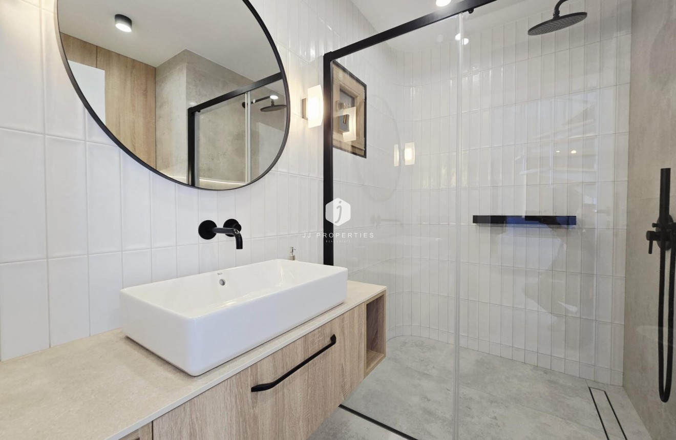 Tweedehands - Villa -
Orihuela Costa - Cabo Roig