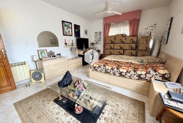 Tweedehands - Villa -
Ciudad Quesada - Costa Blanca