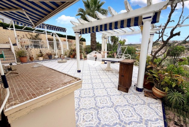 Tweedehands - Villa -
Ciudad Quesada - Costa Blanca