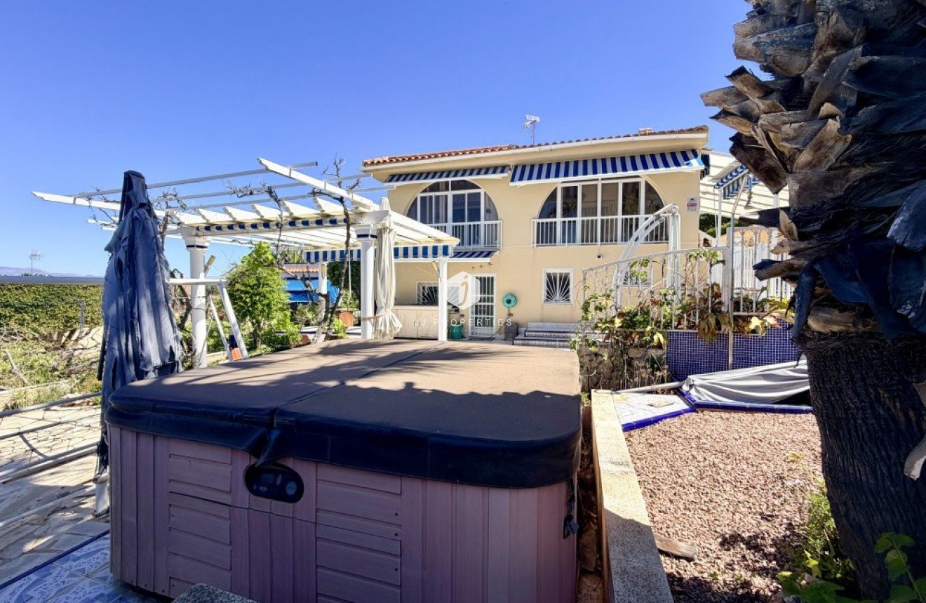 Tweedehands - Villa -
Ciudad Quesada - Costa Blanca