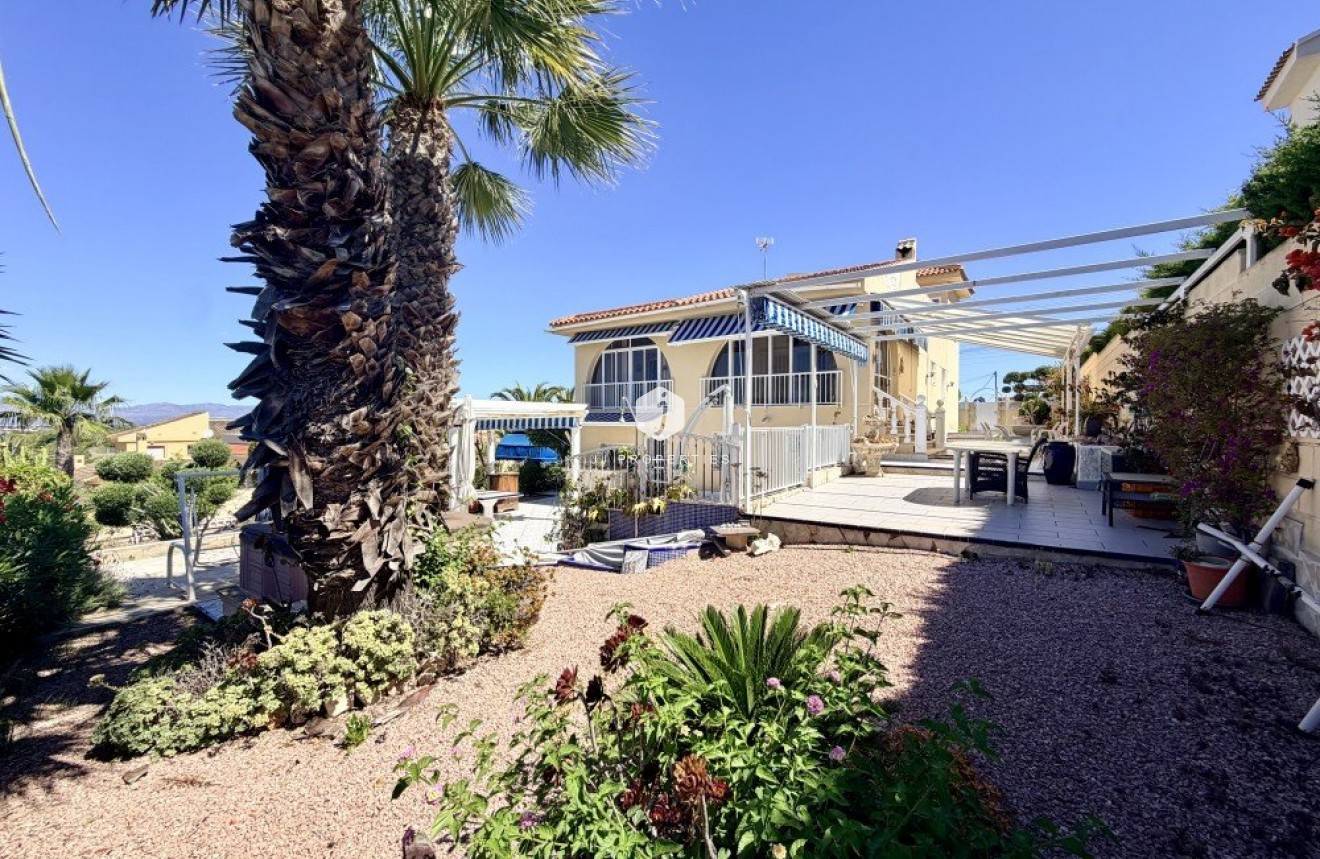 Tweedehands - Villa -
Ciudad Quesada - Costa Blanca