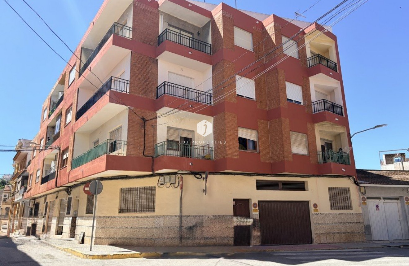 Tweedehands - Appartement / flat -
Rojales - Inland