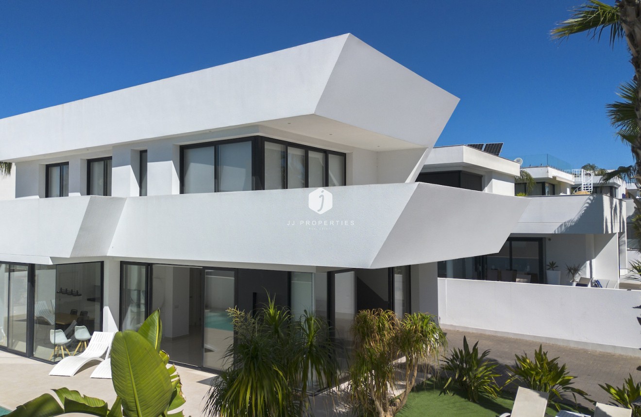 Tweedehands - Villa -
Ciudad Quesada - Costa Blanca