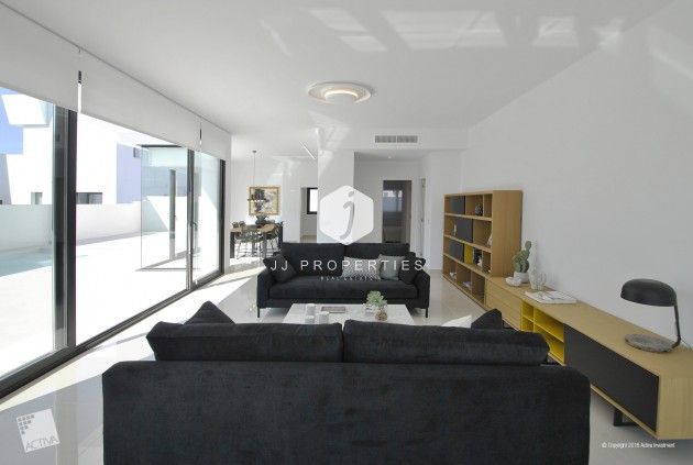 Tweedehands - Villa -
Ciudad Quesada - Costa Blanca