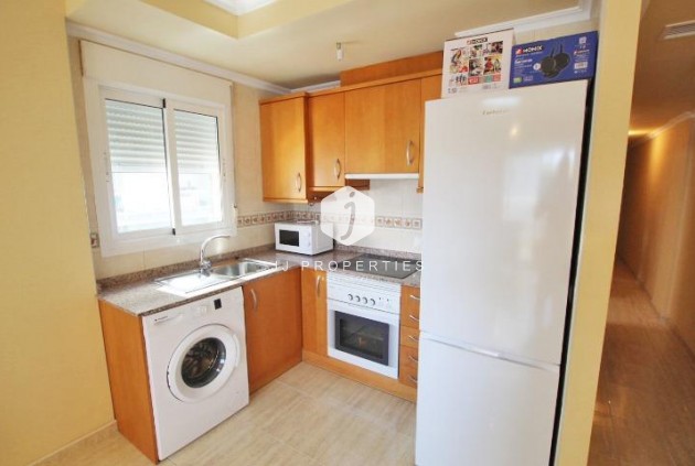 Tweedehands - Appartement / flat -
Guardamar del Segura - puerto deportivo