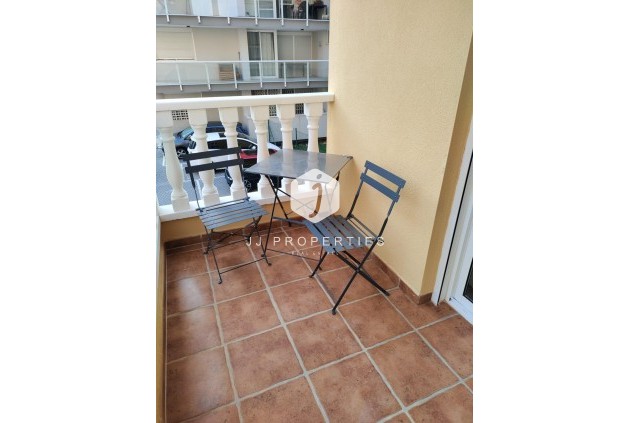 Tweedehands - Appartement / flat -
Guardamar del Segura - puerto deportivo