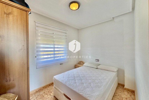 Tweedehands - Chalet -
Orihuela Costa - Las Filipinas