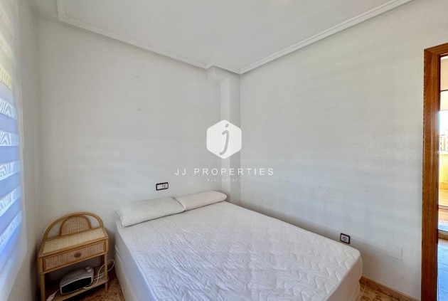 Tweedehands - Chalet -
Orihuela Costa - Las Filipinas