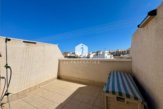 Tweedehands - Chalet -
Orihuela Costa - Las Filipinas