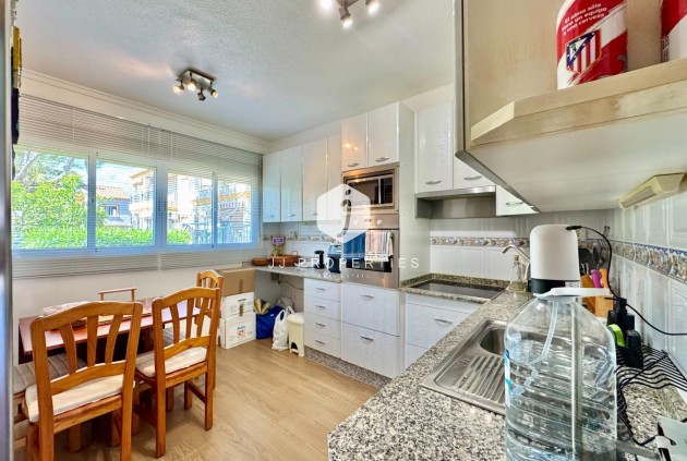Tweedehands - Chalet -
Orihuela Costa - Las Filipinas