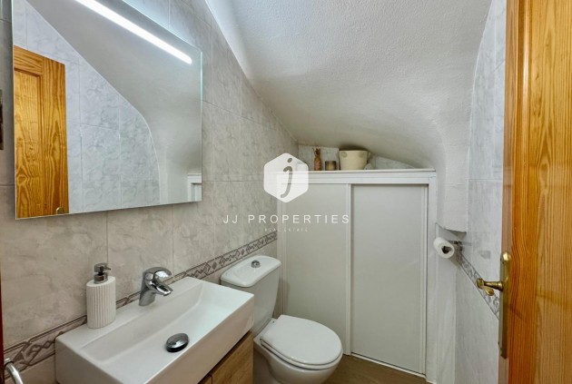 Tweedehands - Chalet -
Orihuela Costa - Las Filipinas