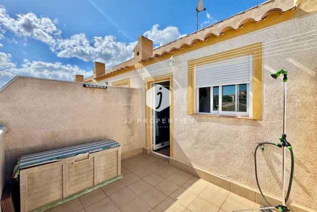 Tweedehands - Chalet -
Orihuela Costa - Las Filipinas