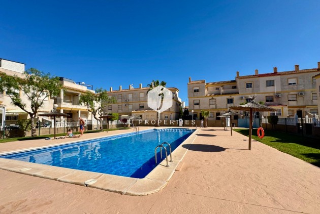 Tweedehands - Chalet -
Orihuela Costa - Las Filipinas