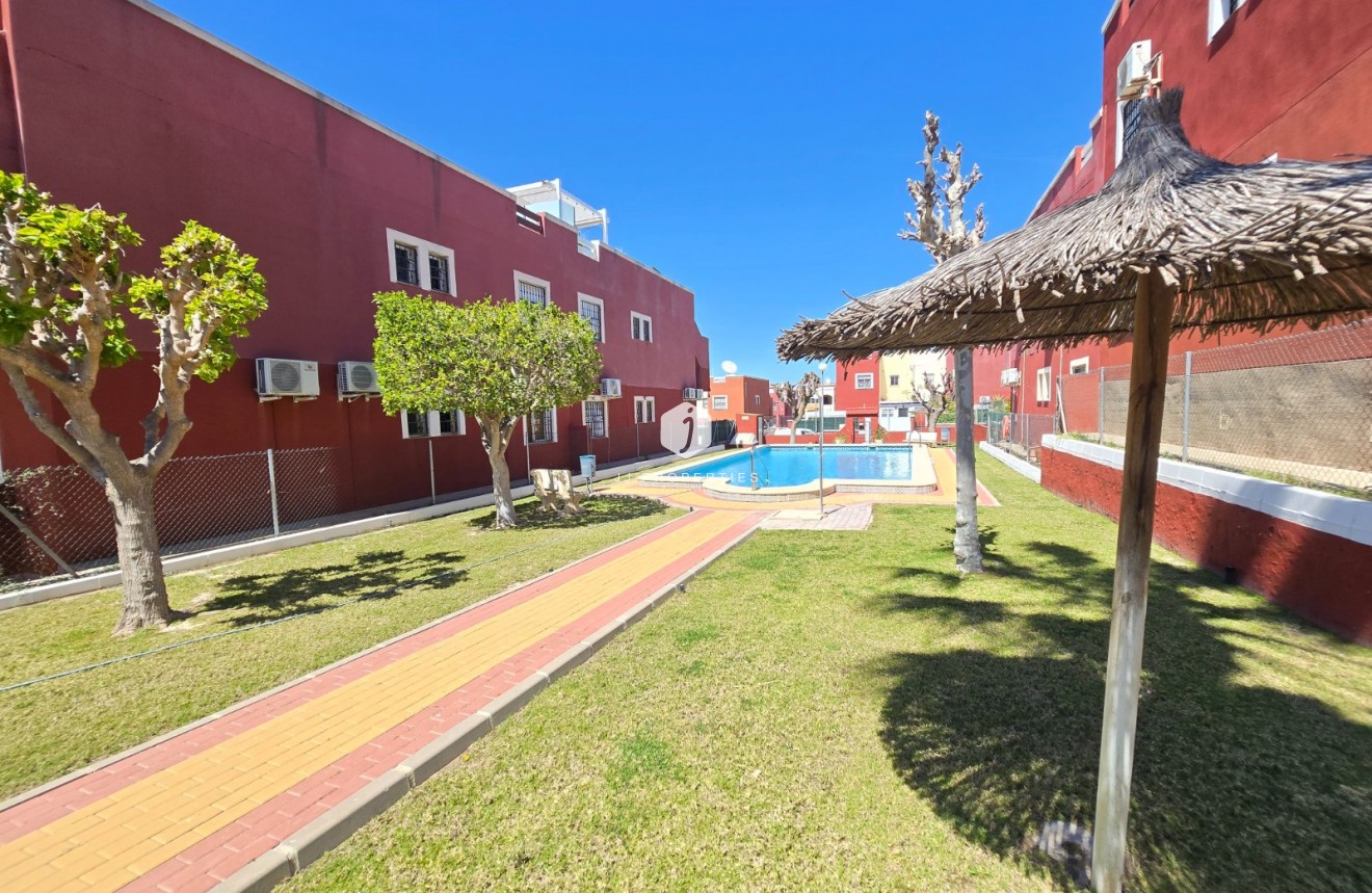 Tweedehands - Appartement / flat -
Orihuela Costa - Costa Blanca