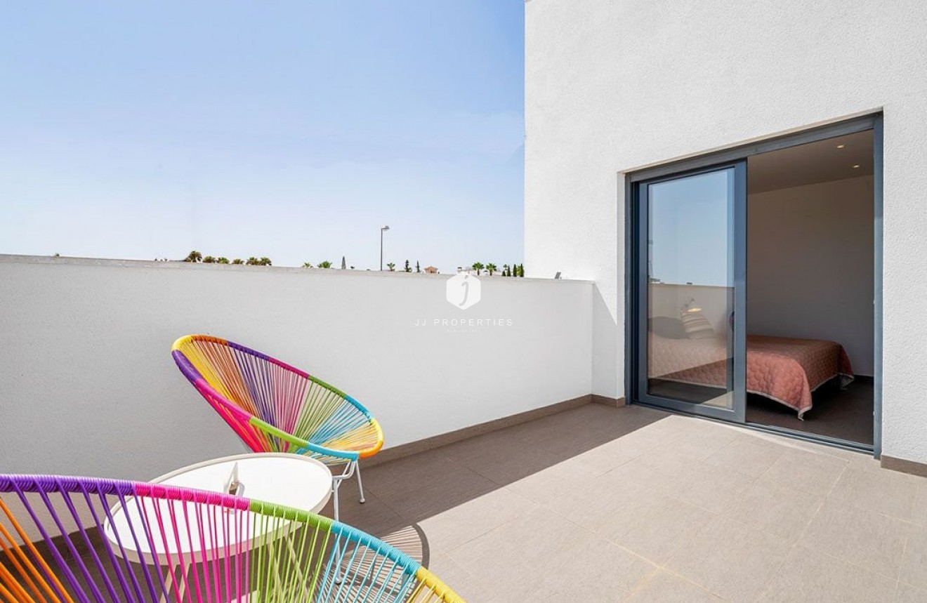 Tweedehands - Villa -
Ciudad Quesada - Costa Blanca
