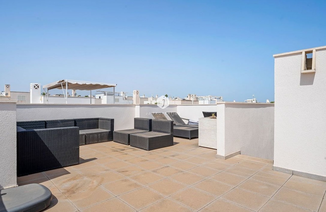 Tweedehands - Villa -
Ciudad Quesada - Costa Blanca