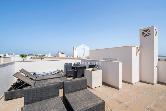 Tweedehands - Villa -
Ciudad Quesada - Costa Blanca