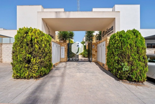 Tweedehands - Villa -
Ciudad Quesada - Costa Blanca