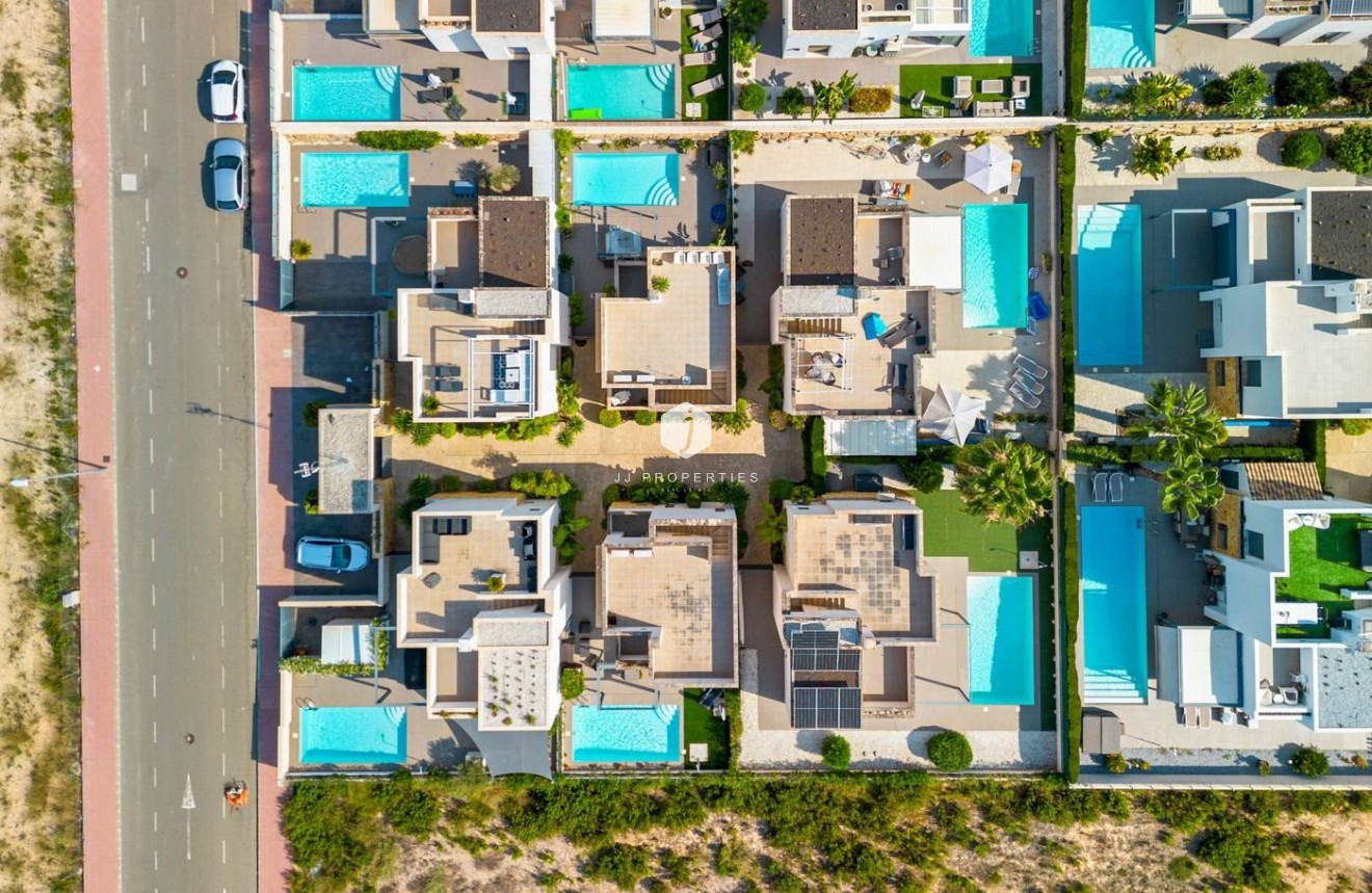 Tweedehands - Villa -
Ciudad Quesada - Costa Blanca
