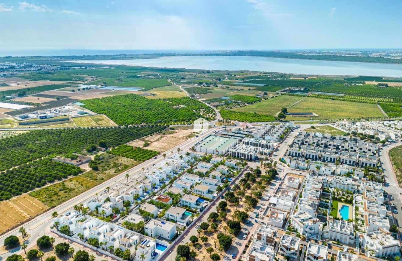 Tweedehands - Villa -
Ciudad Quesada - Costa Blanca