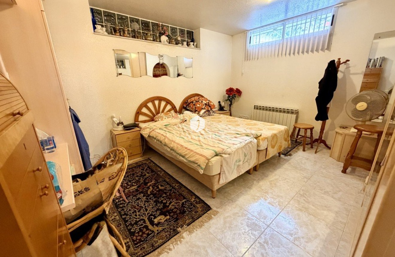 Tweedehands - Villa -
Ciudad Quesada - Costa Blanca