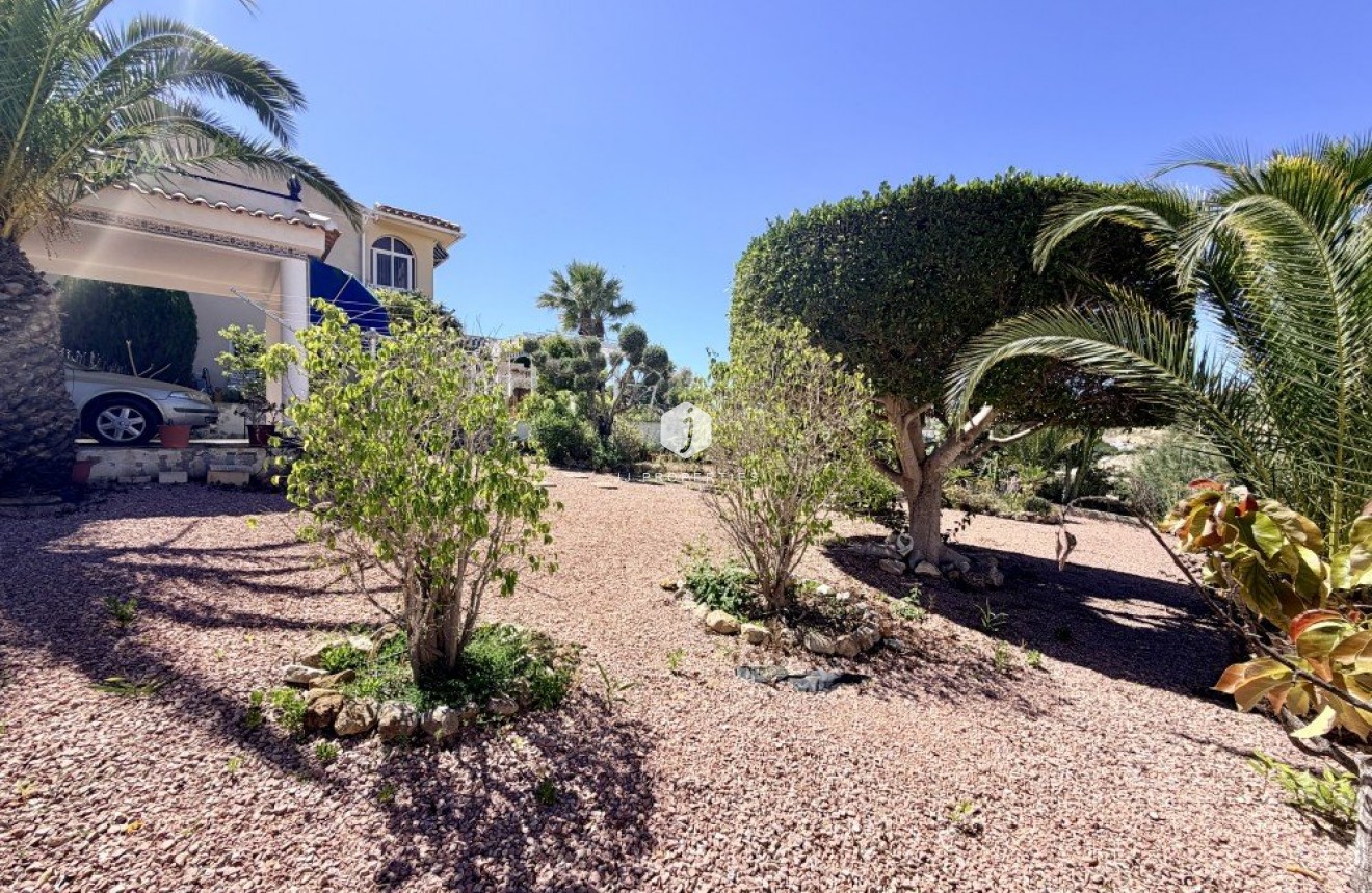 Tweedehands - Villa -
Ciudad Quesada - Costa Blanca