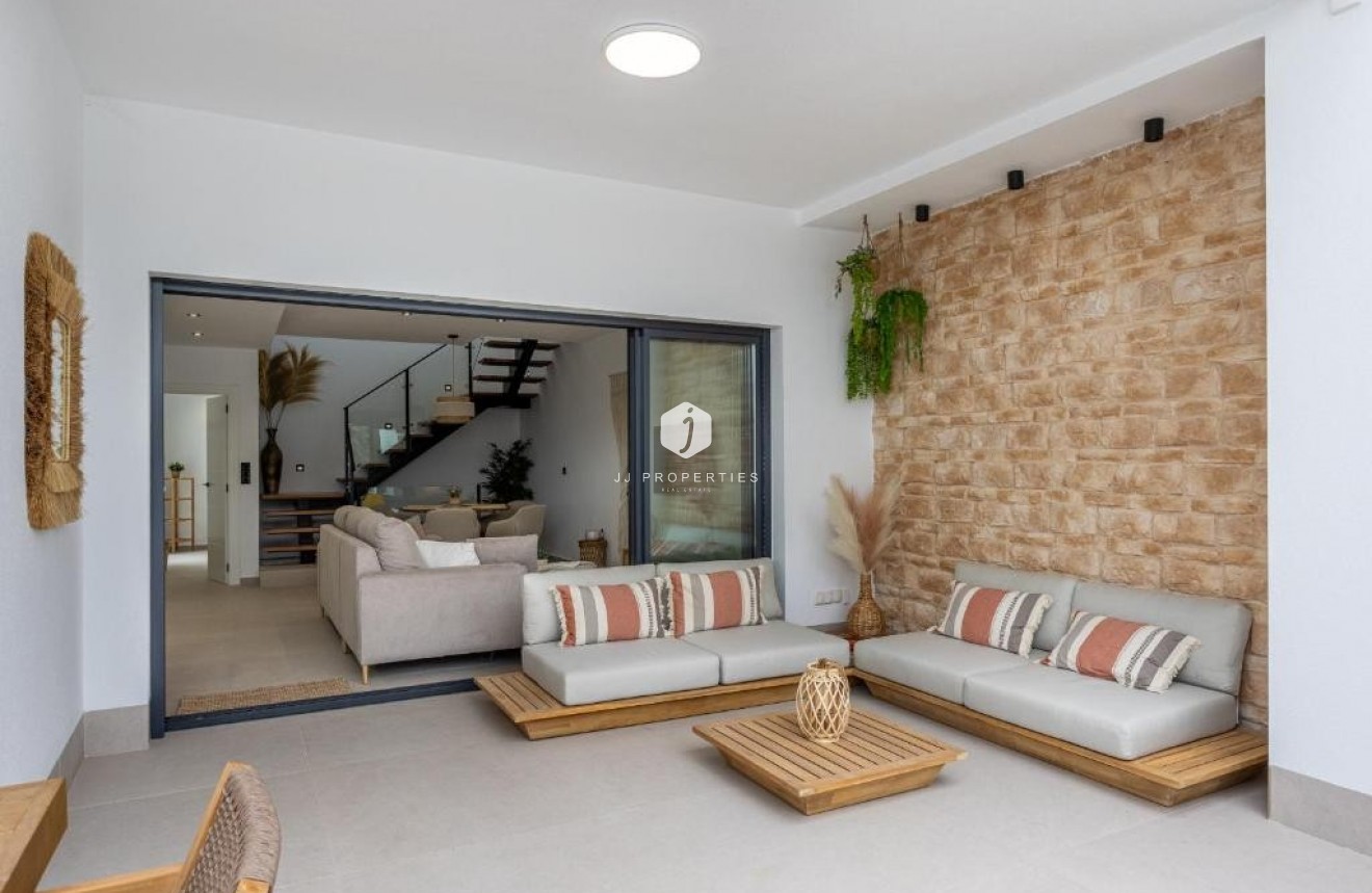 Tweedehands - Villa -
Dolores - Costa Blanca