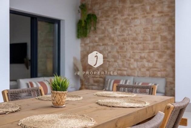 Tweedehands - Villa -
Dolores - Costa Blanca