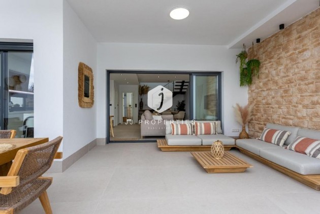 Tweedehands - Villa -
Dolores - Costa Blanca